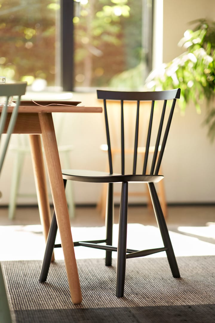 Silla J46, Beech grey painted FDB Møbler