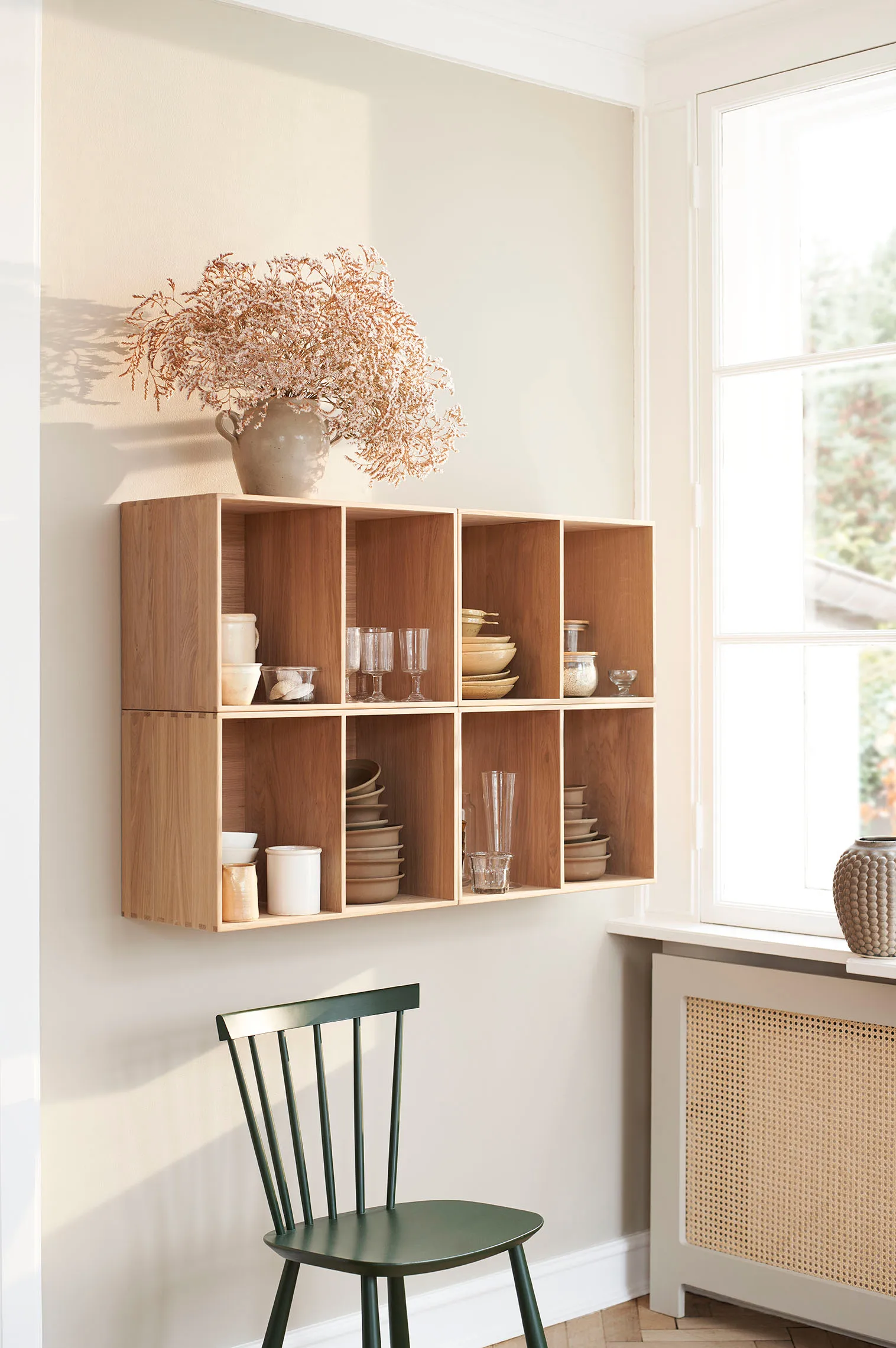 Silla J46, Haya natural lacada, pack de 6 FDB Møbler