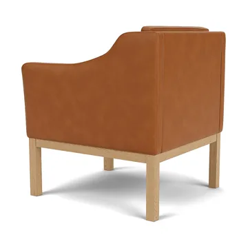 Sillón con reposabrazos L46 MK155 easy chair - Roble lacado-cuero cognac - FDB Møbler
