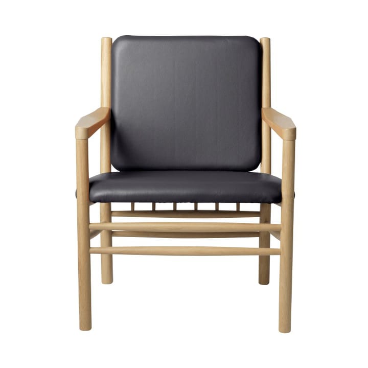 Sillón J147 - Oak nature lacquered-black leather - FDB Møbler