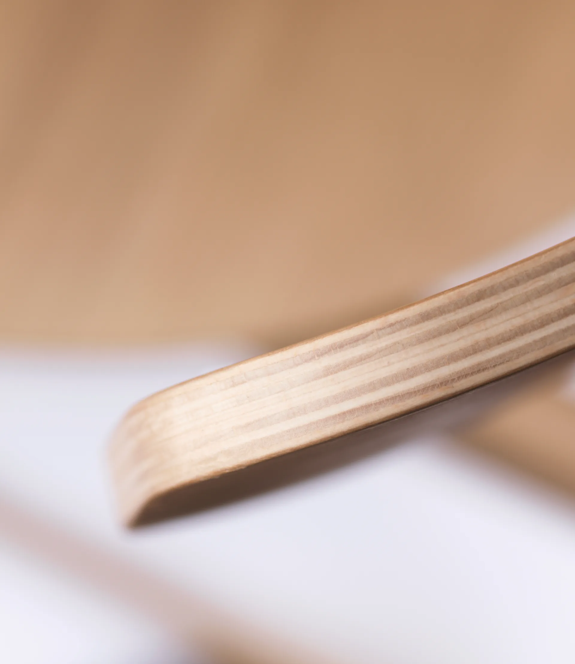 Taburete J185 Øst 65 cm, Oak nature lacquered FDB Møbler