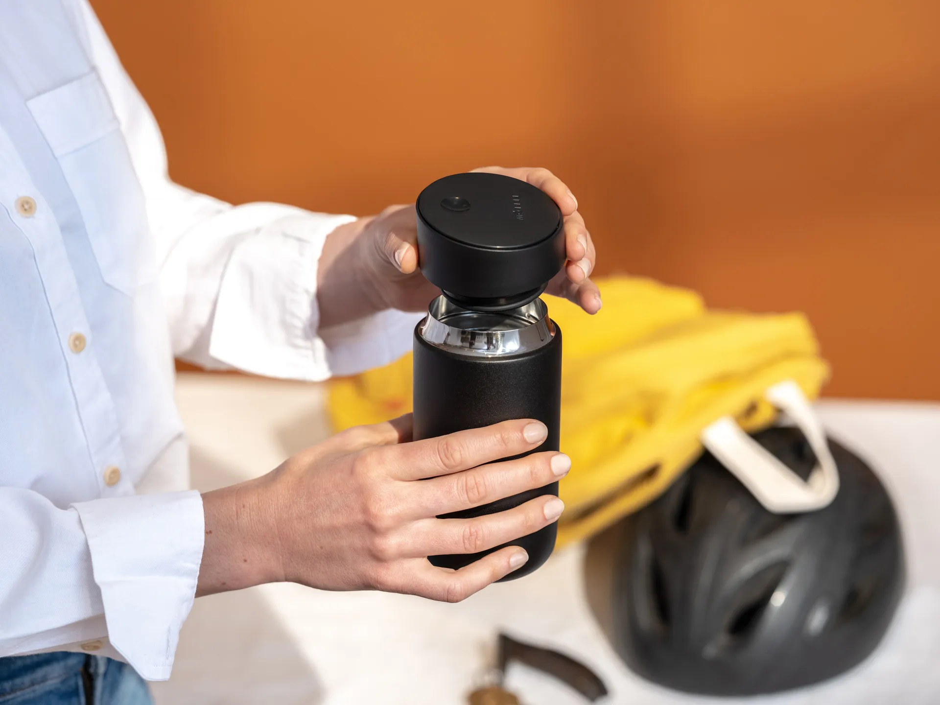 Taza térmica Carter con cierre deslizante 35 cl, Matte black Fellow