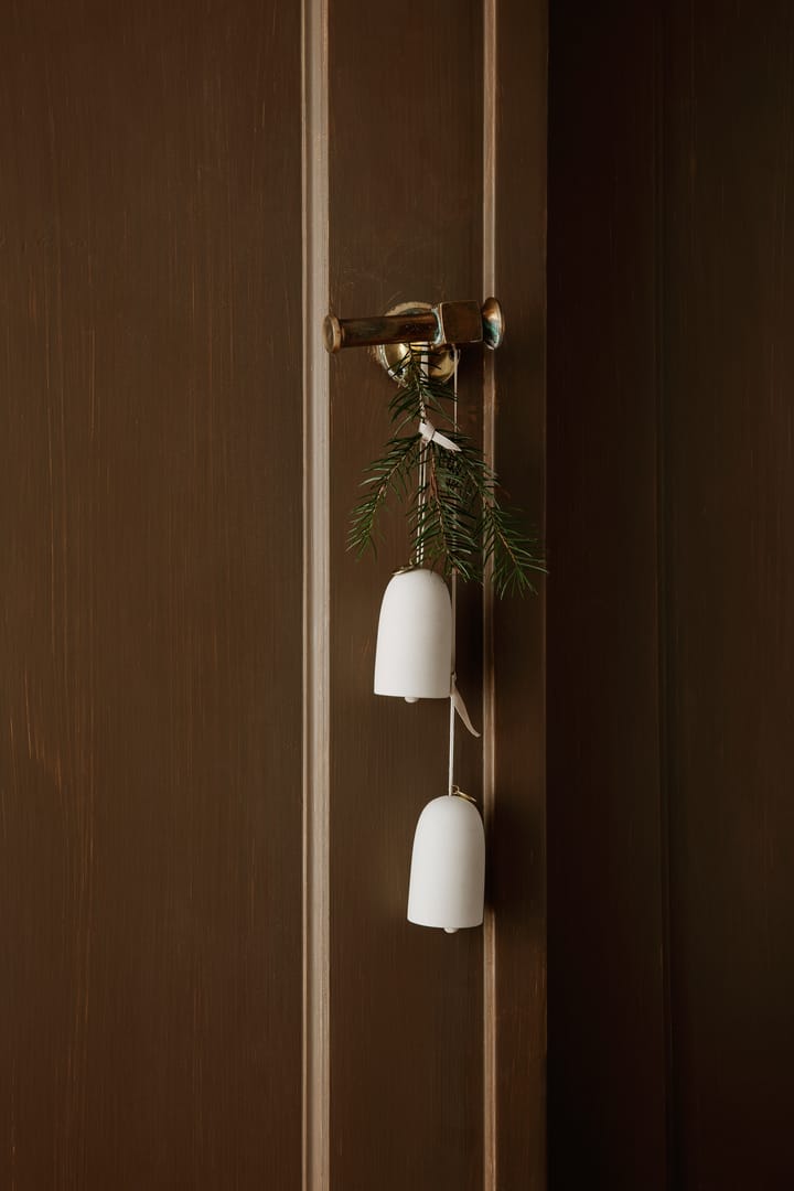 2 Colgantes de navidad Bell klocka Ø4 cm - Off-white - ferm LIVING