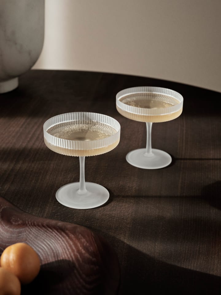 2 Copas de champán Ripple, Frosted Ferm Living
