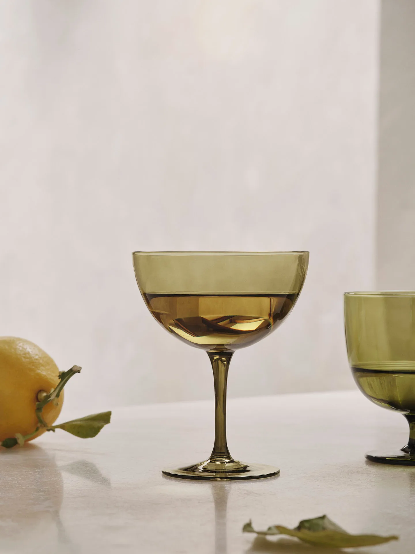 2 Copas de cóctel Host 24 cl, Moss green Ferm Living