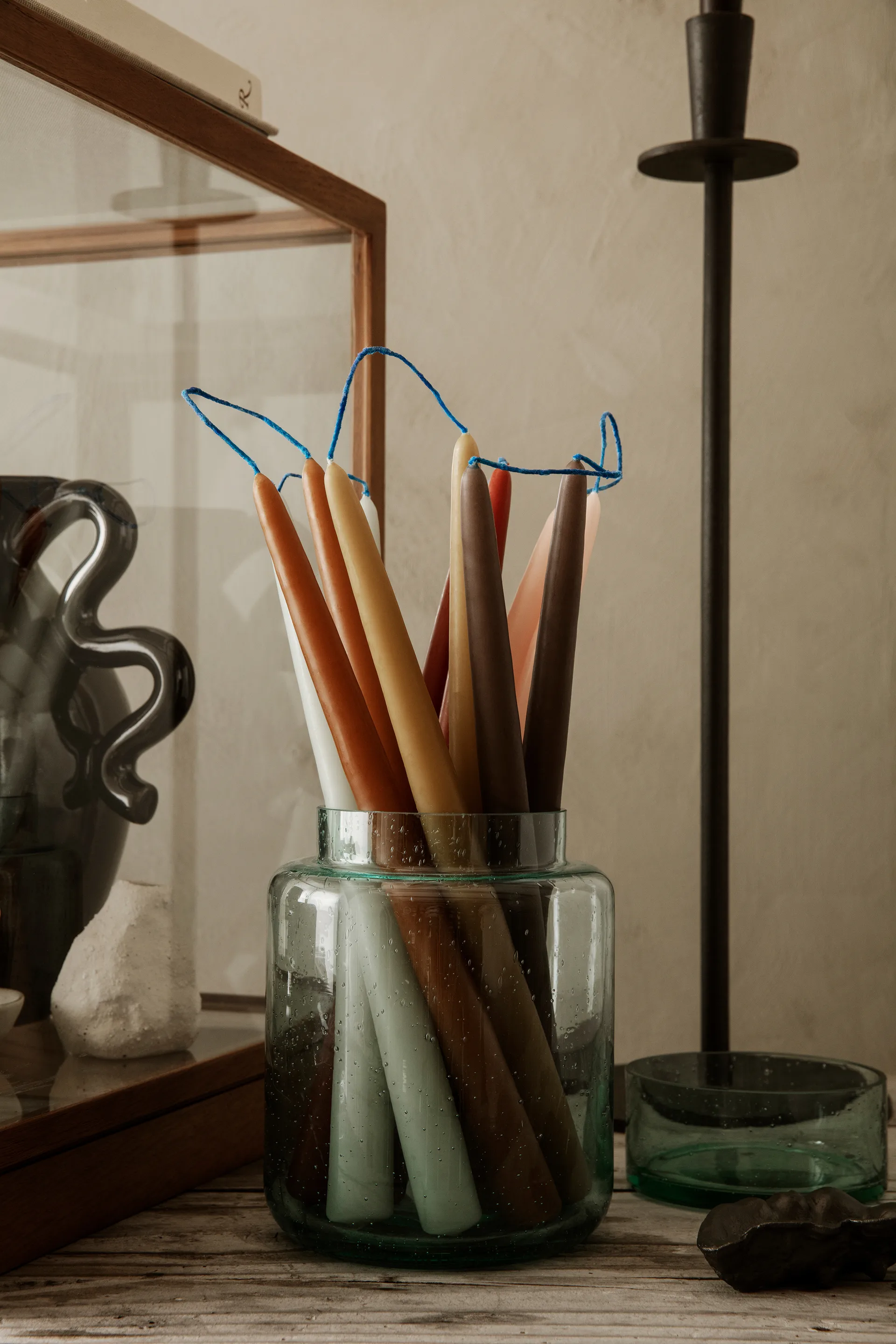 2 Velas hechas a mano dipped candles 30 cm, Brown Ferm Living