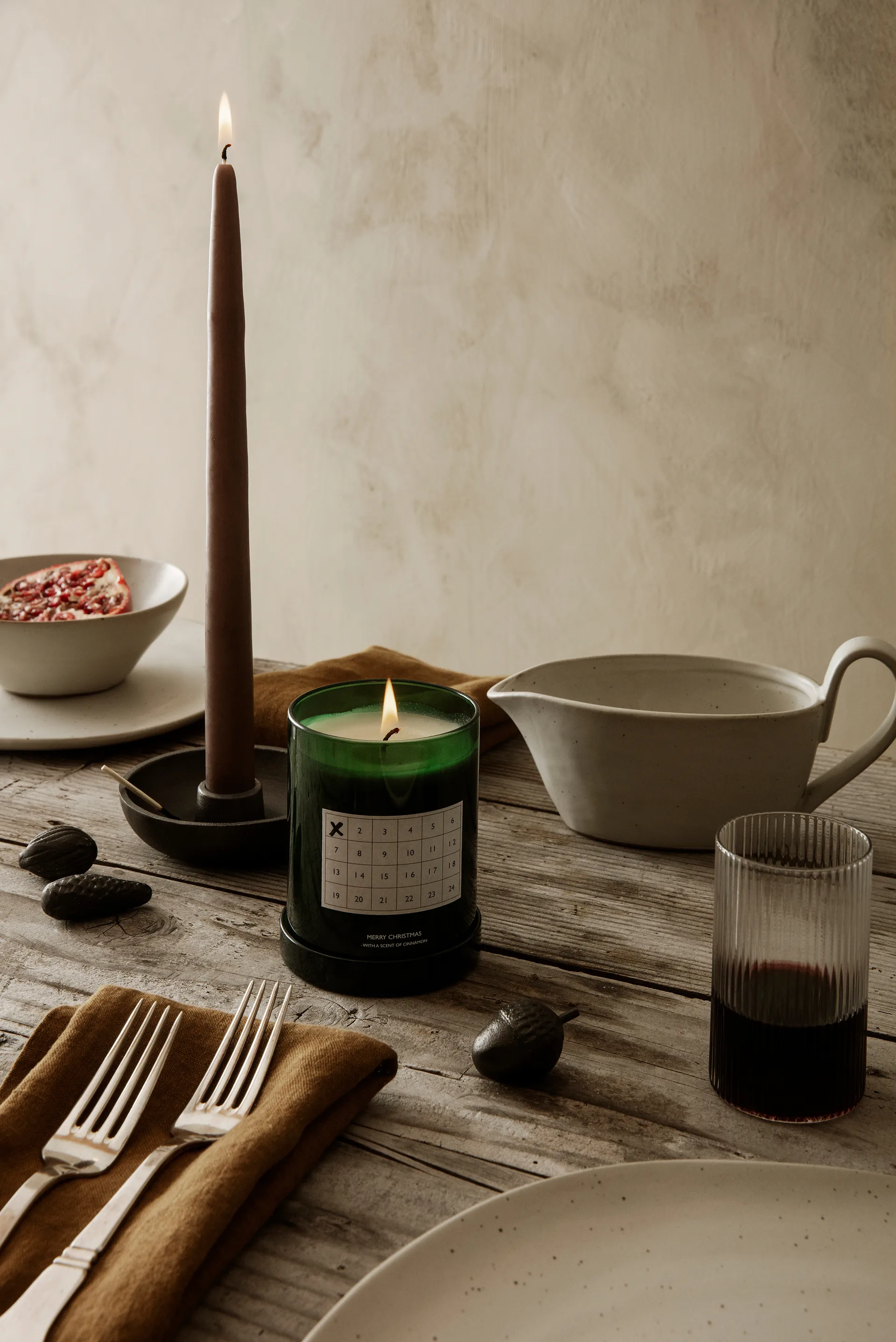 2 Velas hechas a mano dipped candles 30 cm, Brown Ferm Living