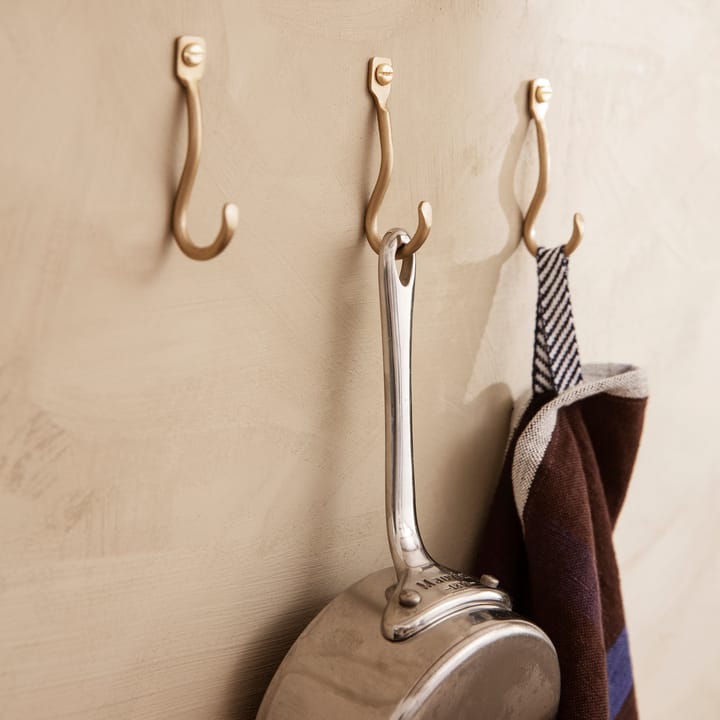 3 Ganchos Curvature, latón Ferm Living