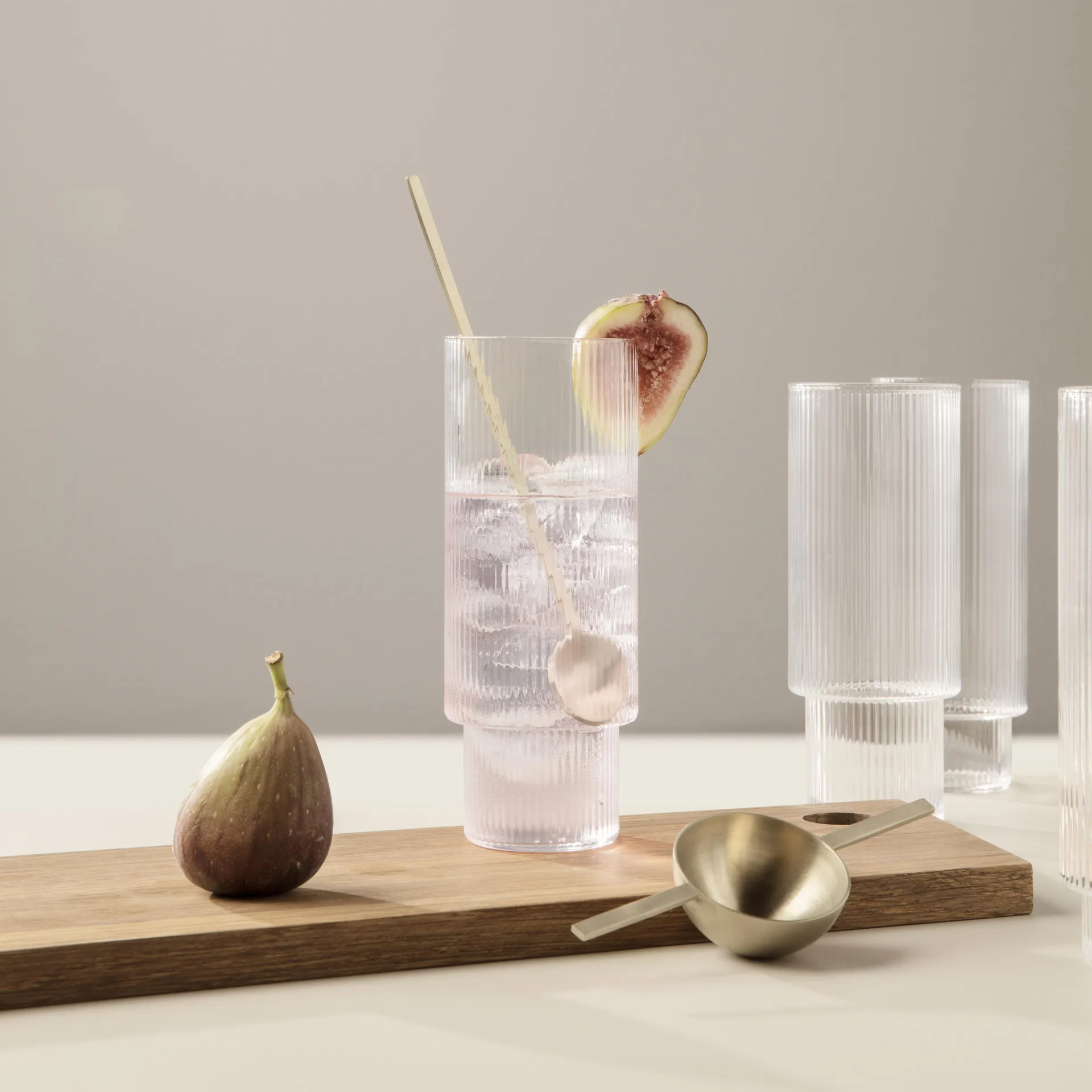 4 Vasos altos Ripple, transparente Ferm Living