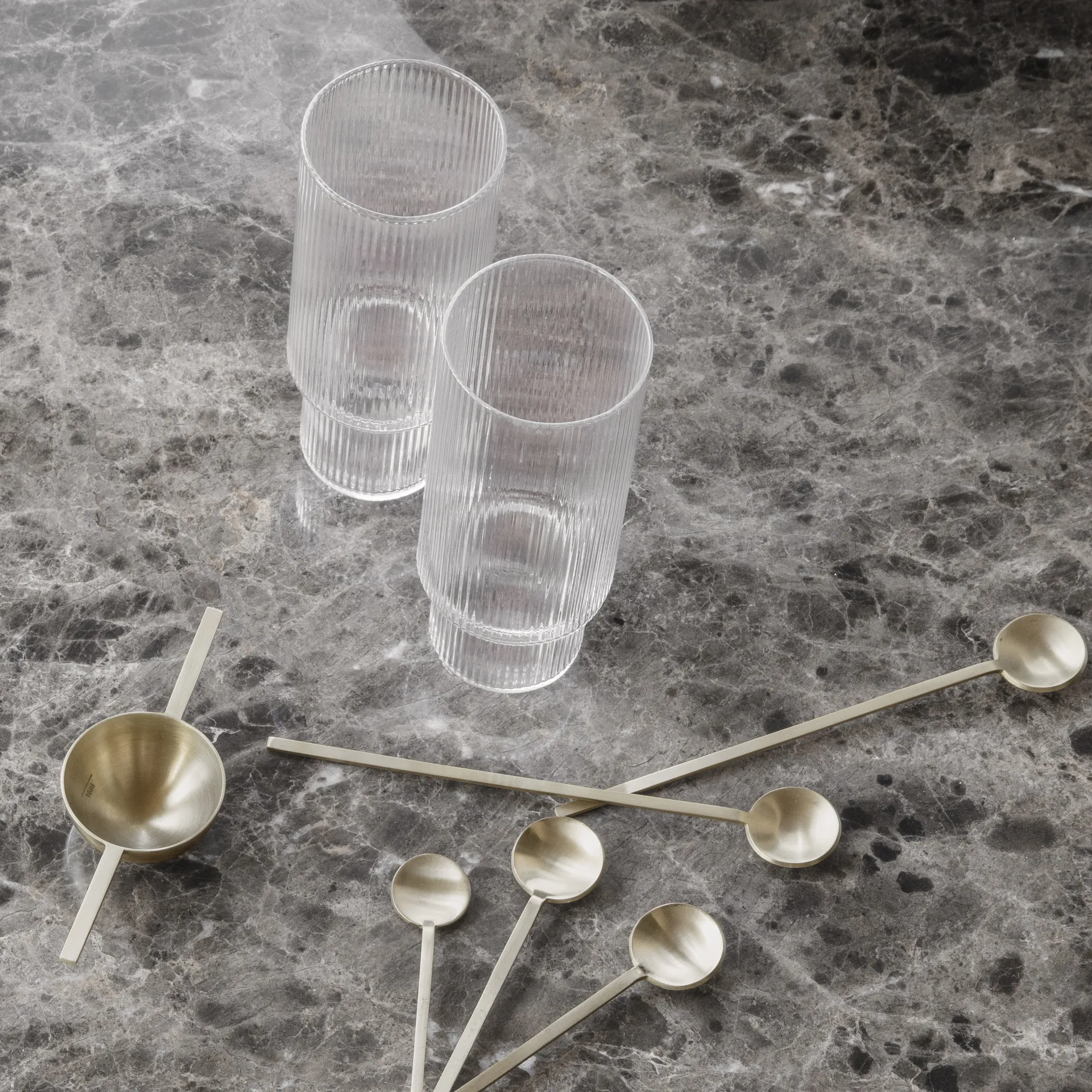 4 Vasos altos Ripple, transparente Ferm Living