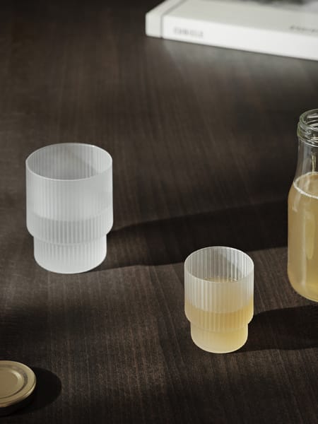 4 Vasos Ripple small 6 cl, Frosted Ferm Living