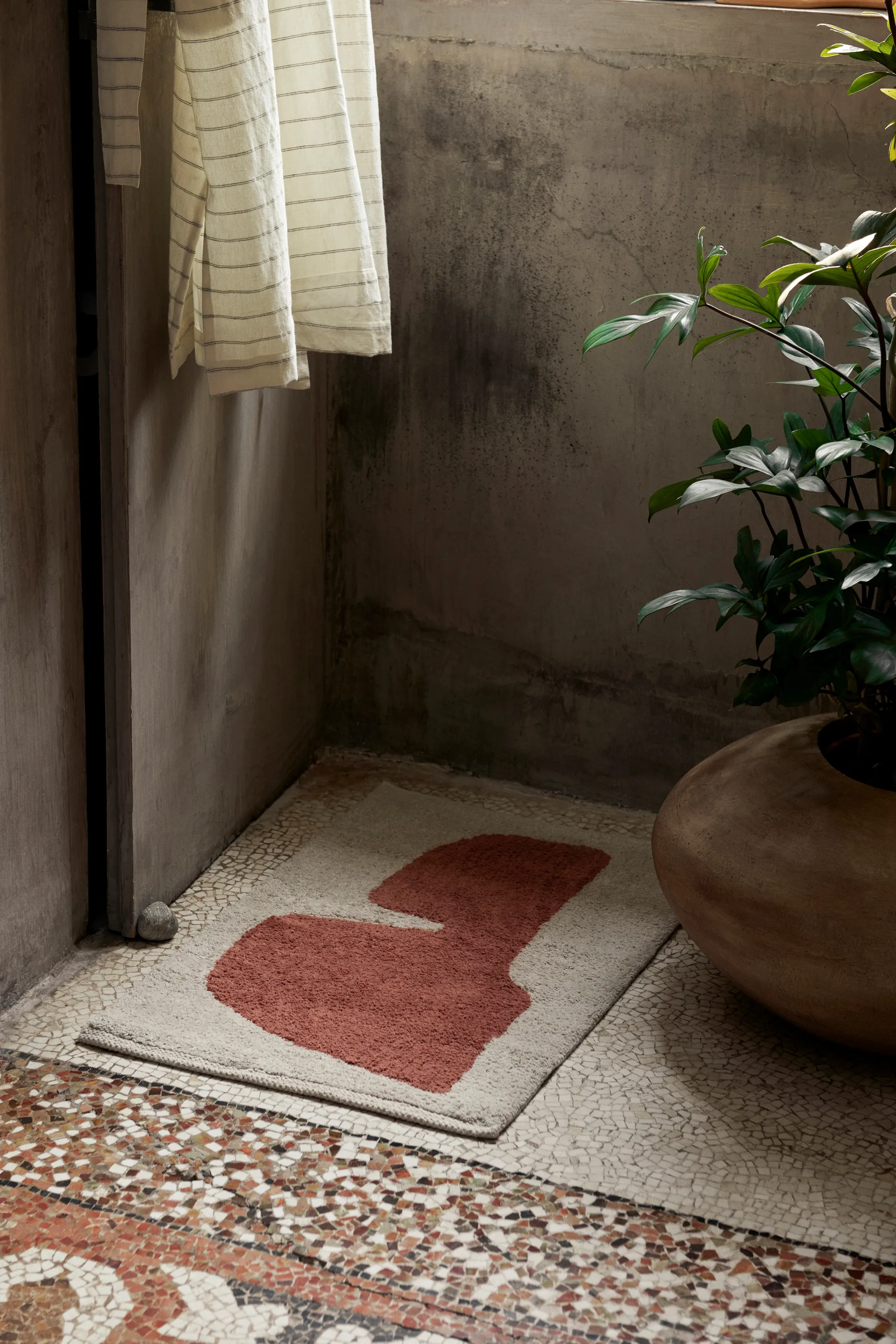 Alfombra de baño Lay 50x70 cm, Parchment-rust Ferm Living