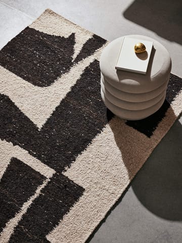 Alfombra de lana Piece - Blanco roto-café, 140x200 cm - Ferm Living