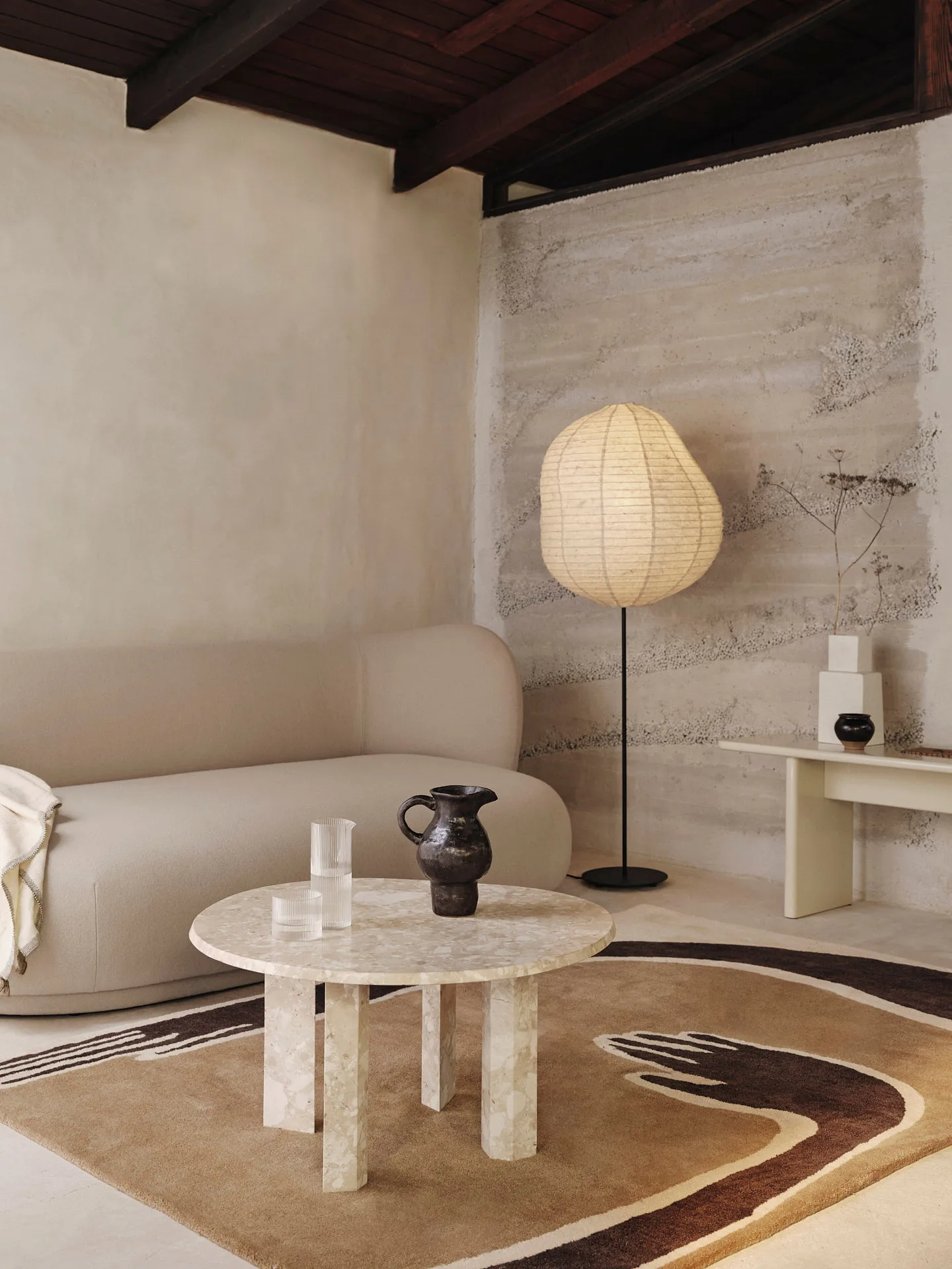 Alfombra Pose, Coffee-off white, 140x200 cm Ferm Living