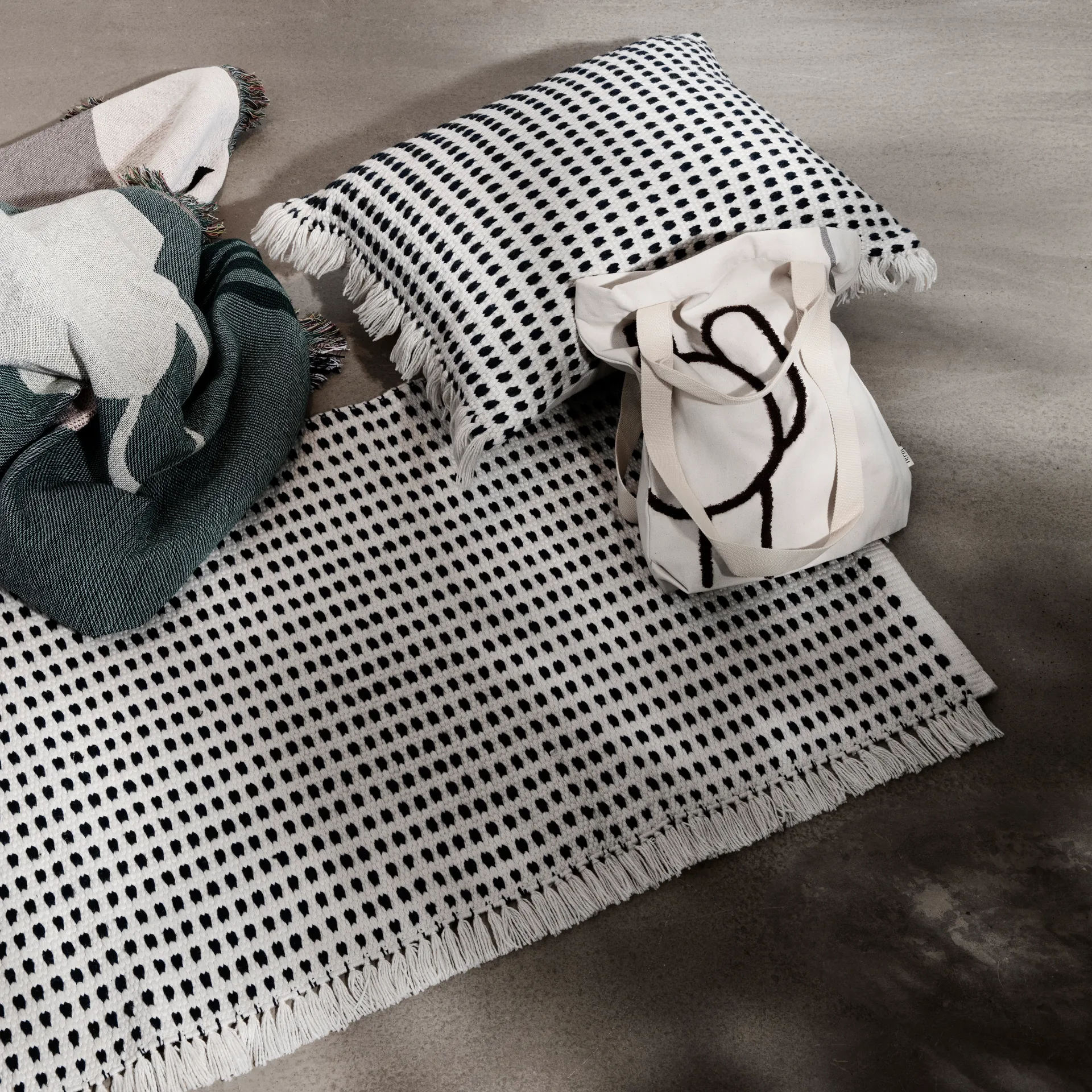 Alformbra Way Outdoor, Off-white Ferm Living