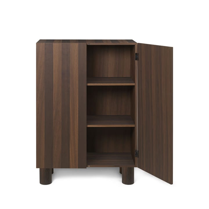 Aparador Post, Oak smoked, con puertas Ferm Living