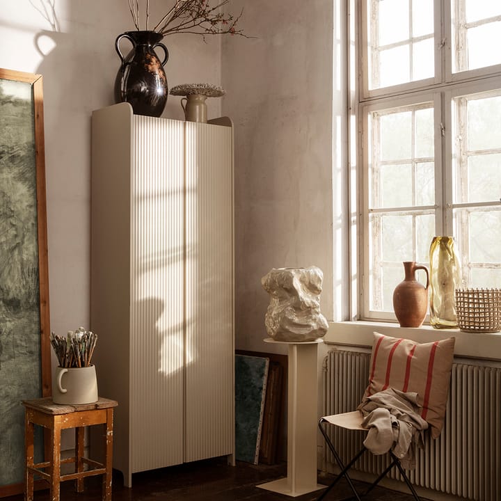 Aparador Sill Tall, Cashmere Ferm Living