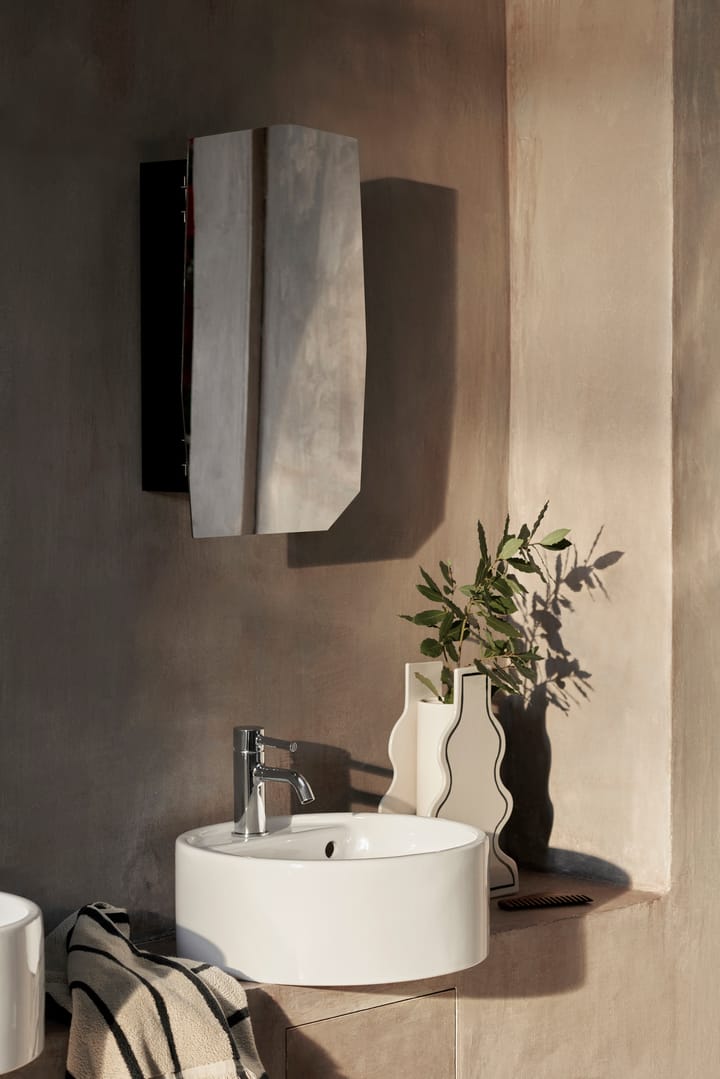 Armario con espejo Shard 37,7x57,7 cm, Black Ferm Living