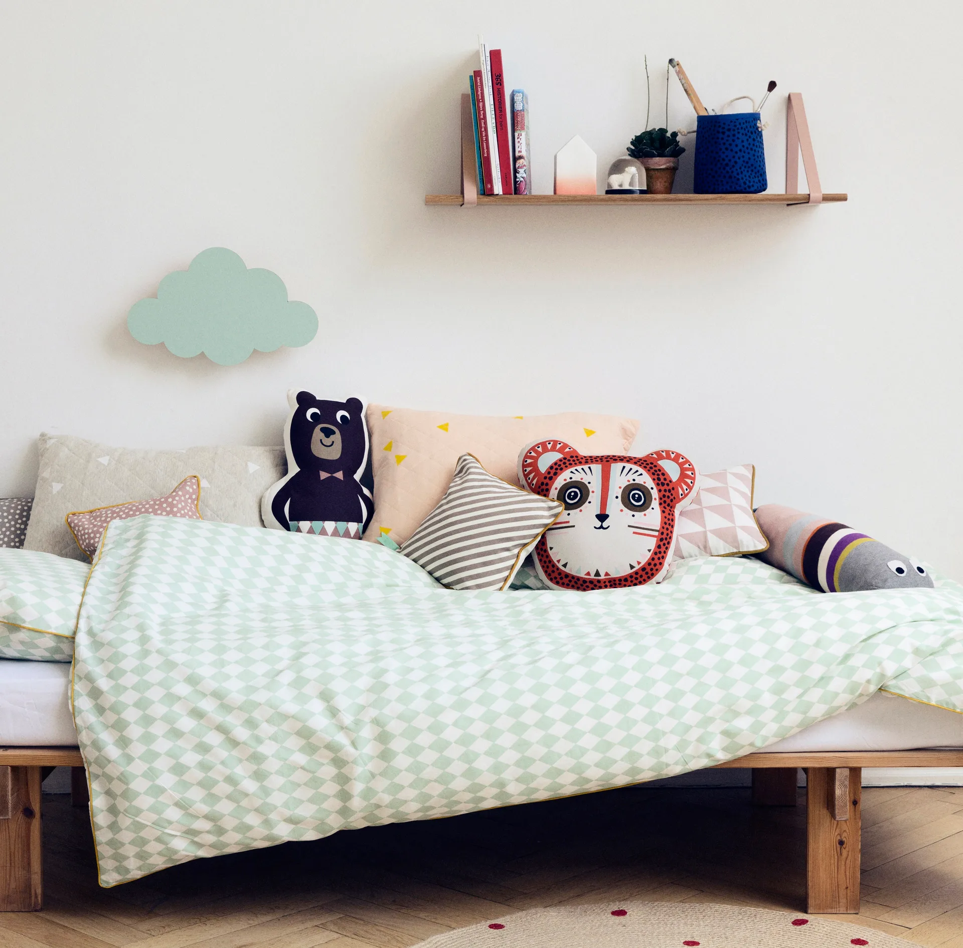 Balda Shelf, roble aceitado Ferm Living