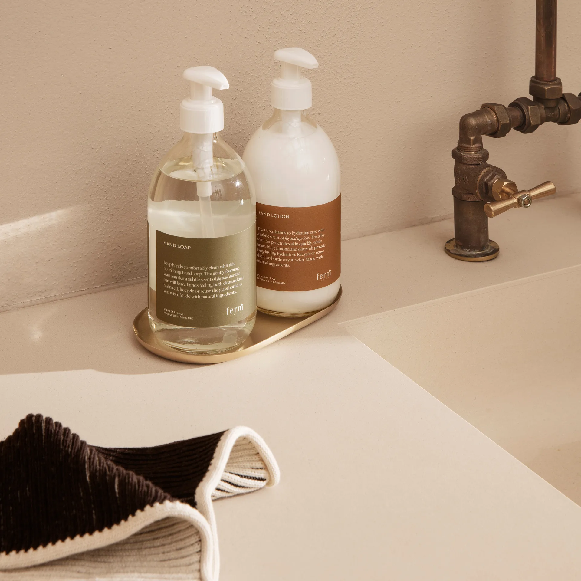 Bandeja Basho 9x18 cm, latón Ferm Living