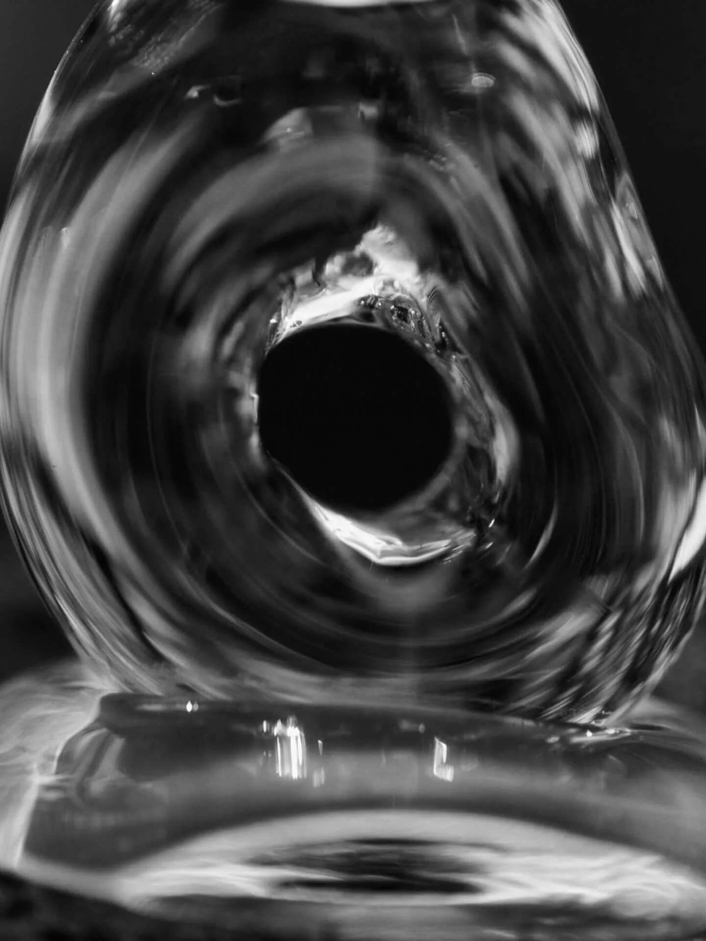 Bandeja Damo glass centerpiece Ø21 cm, Clear Ferm Living