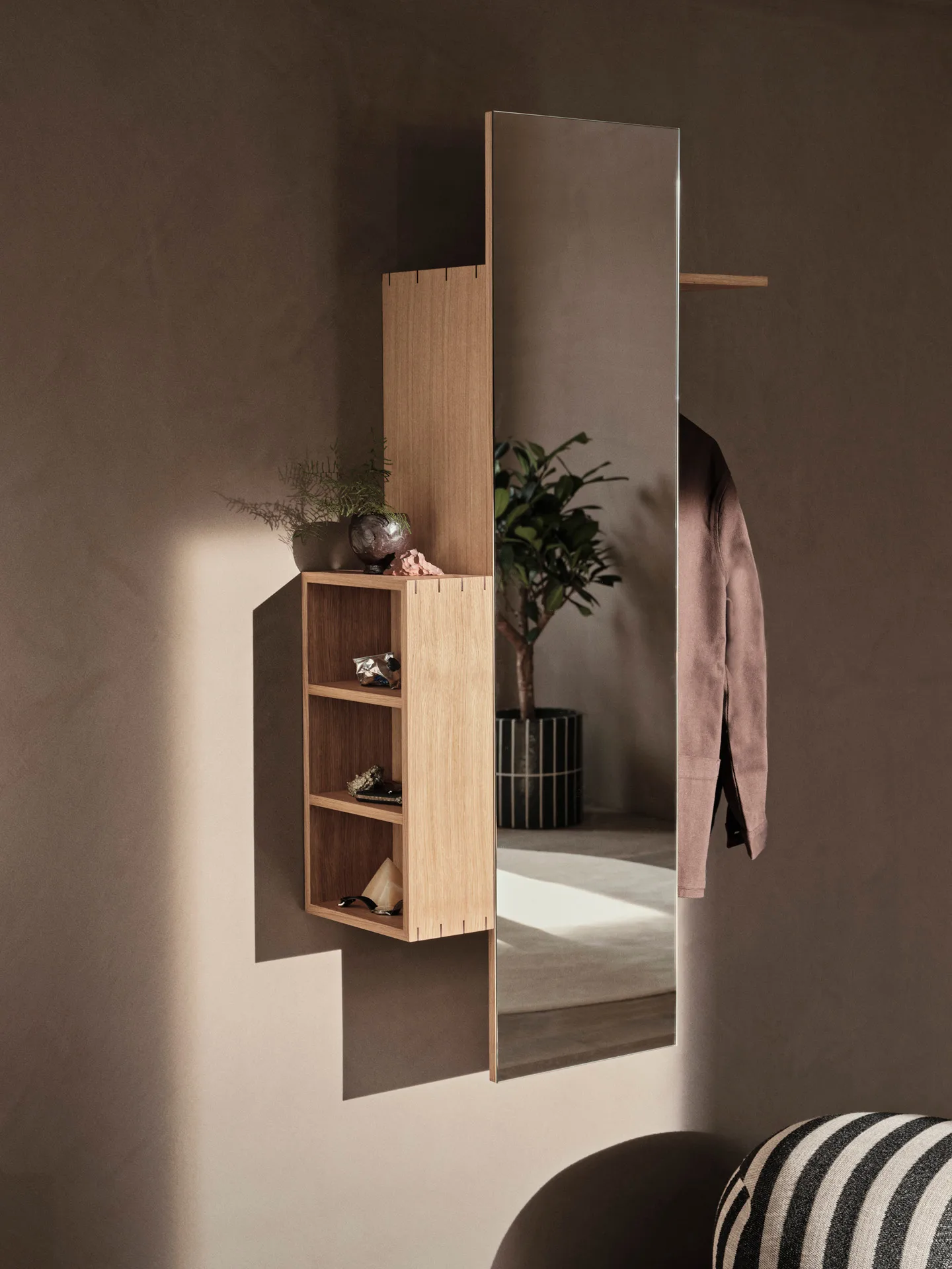 Bon hallway cabinet perchero con espejo, Oiled Oak Ferm Living