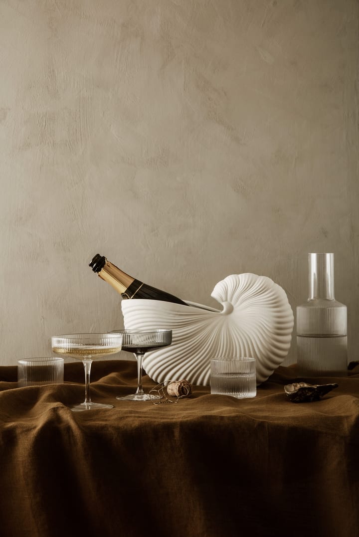 Botella Ripple, transparente Ferm Living