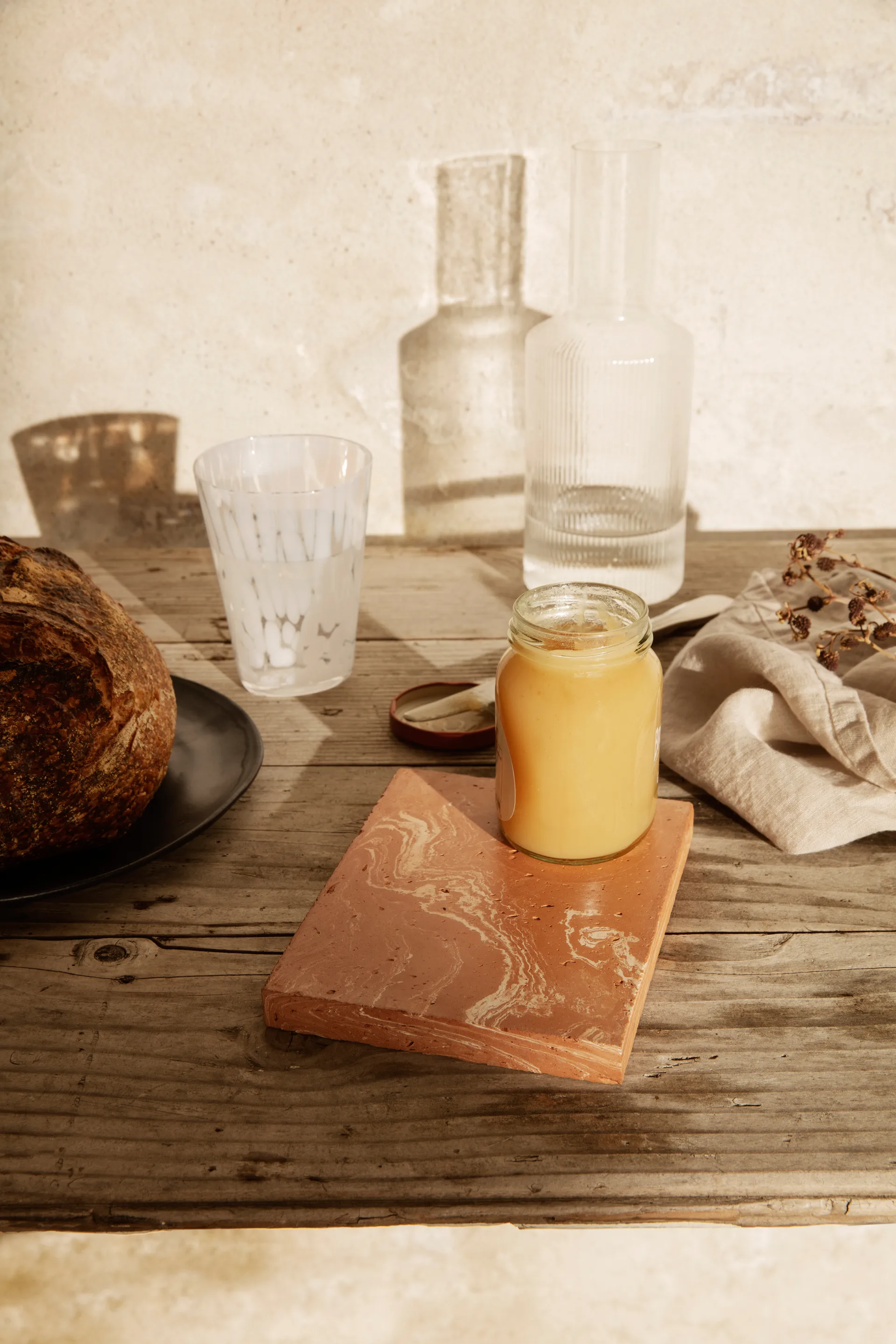 Botella Ripple, transparente Ferm Living