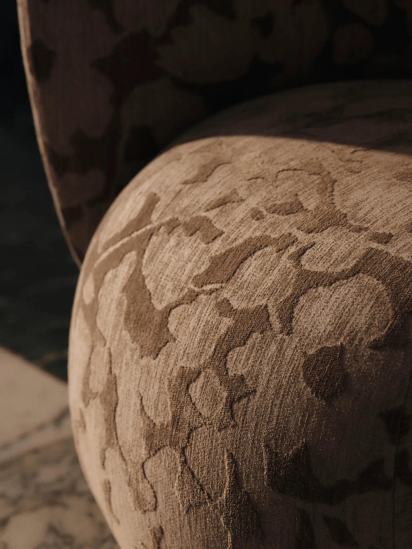 Butaca Lounge Rico giratorio, Cilla-Taupe Ferm Living