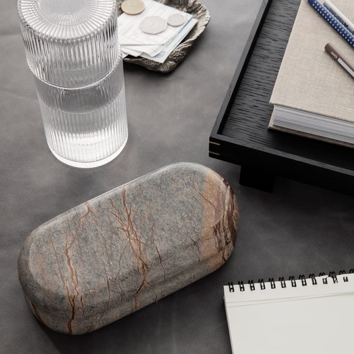 Caja almacenamiento Bendum, mármol marrón Ferm Living