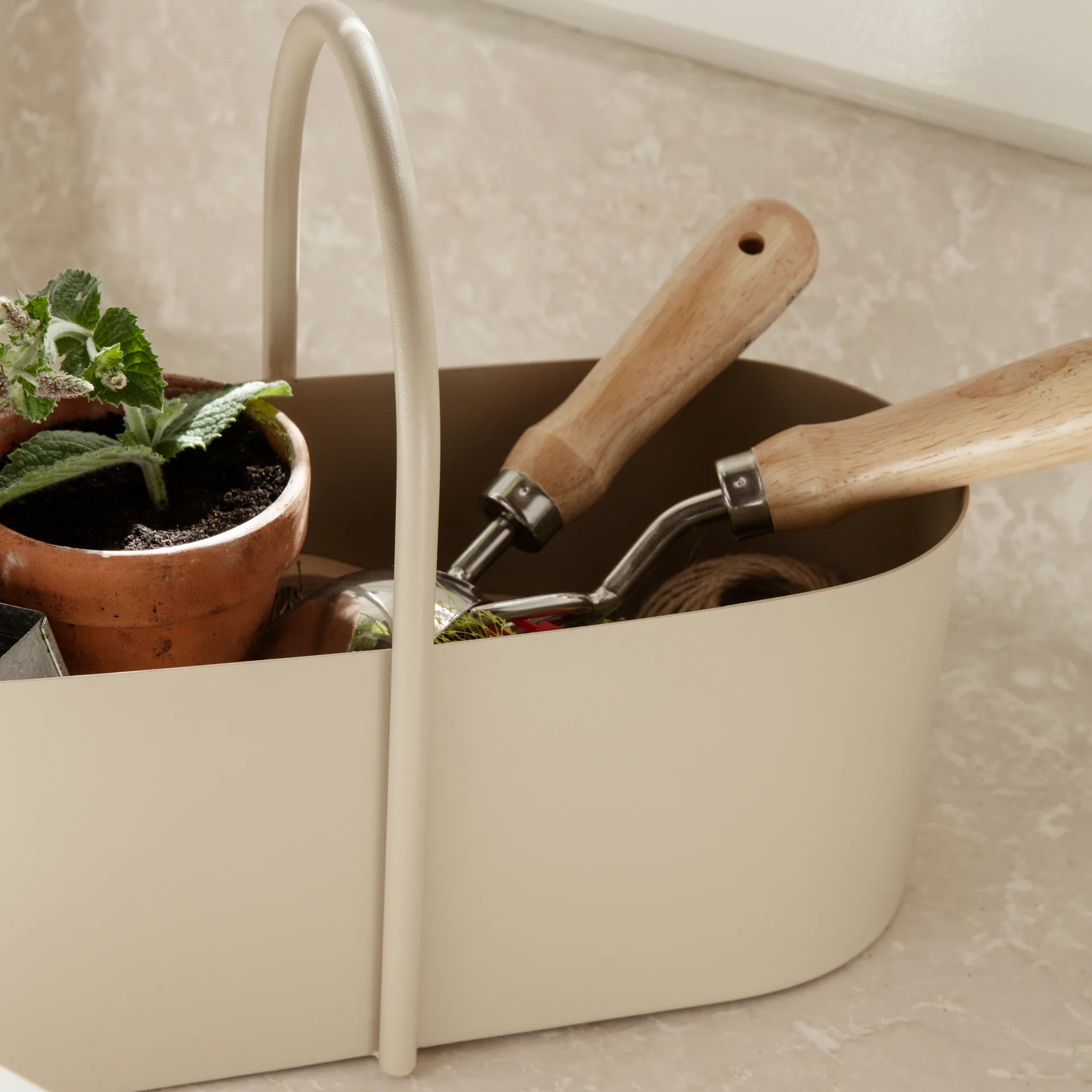 Caja de almacenaje Grib Toolbox, Cashmere Ferm Living