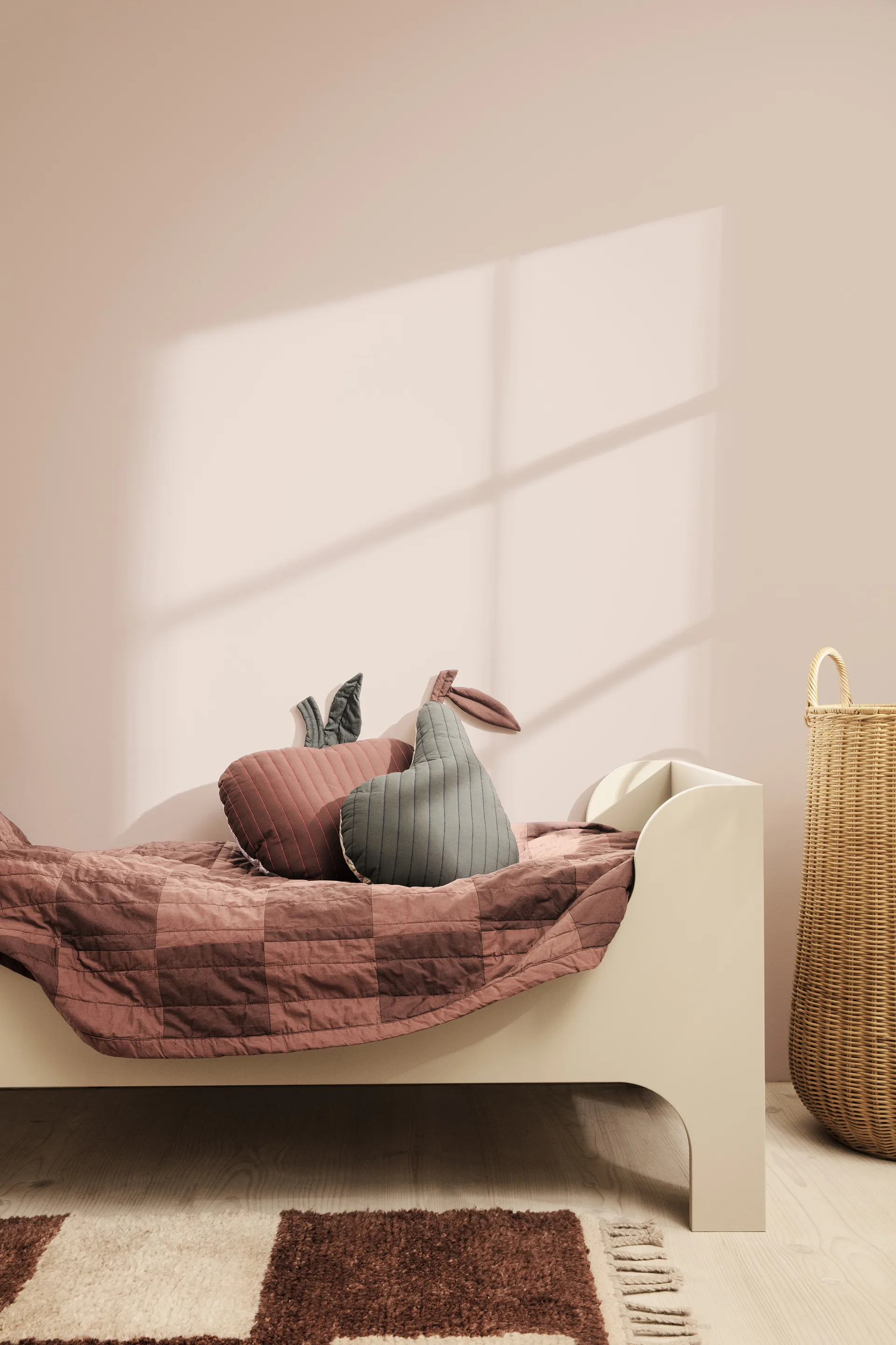 Cama junior Sill 166x80 cm, Cashmere Ferm Living