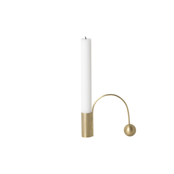 Candelabro Balance latón - vela alargada - Ferm Living
