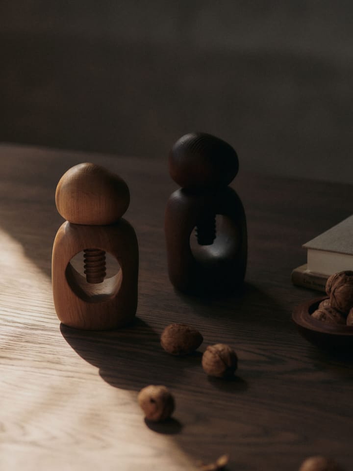 Cascanueces Cairn, Dark Brown Ferm Living