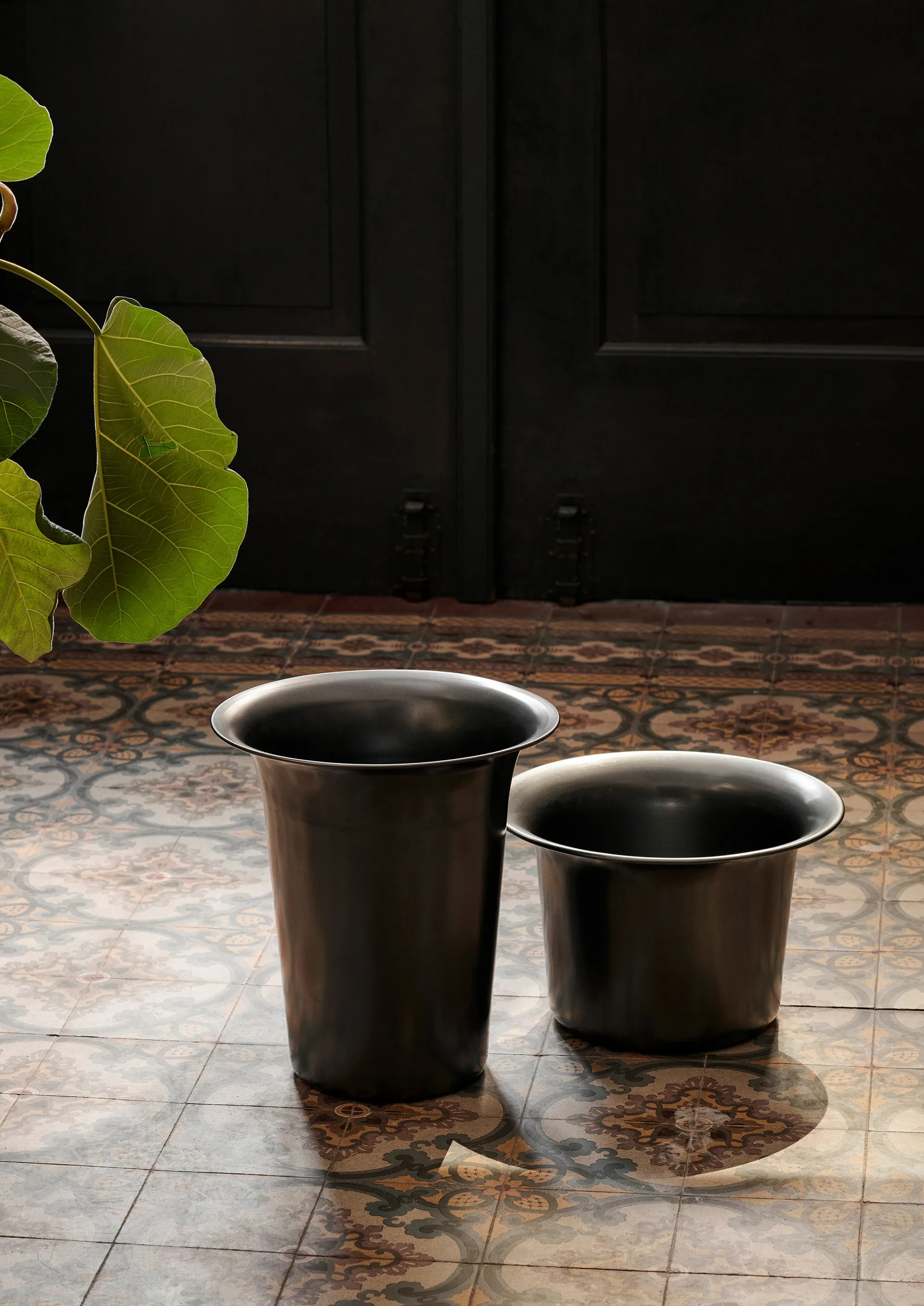 Cesta baja Spun Alu Ø37, Blackened Aluminium Ferm Living