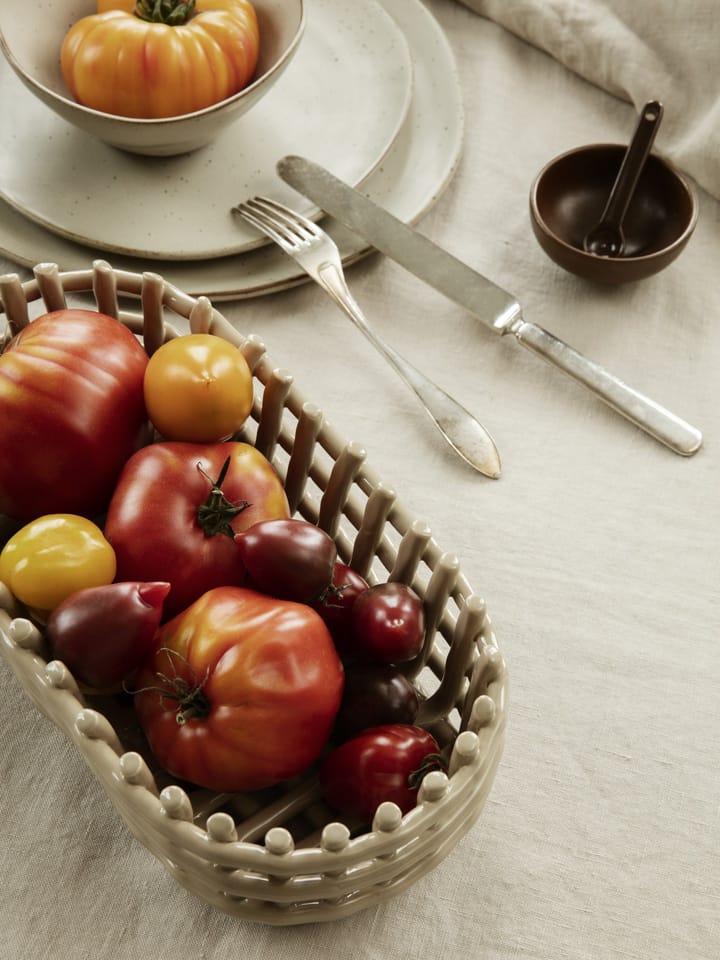 Cesta ovalada Ceramic trenzada 15x30 cm, Cashmere Ferm Living