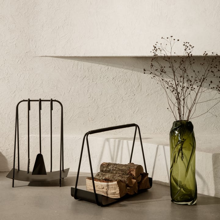 Cesta para leña Port, negro Ferm Living