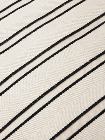 Cojín cilíndrico Twill bolster - Off-white-black - Ferm Living