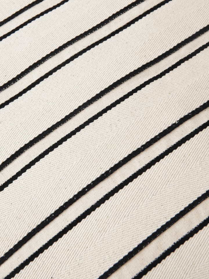Cojín cilíndrico Twill bolster, Off-white-black Ferm Living