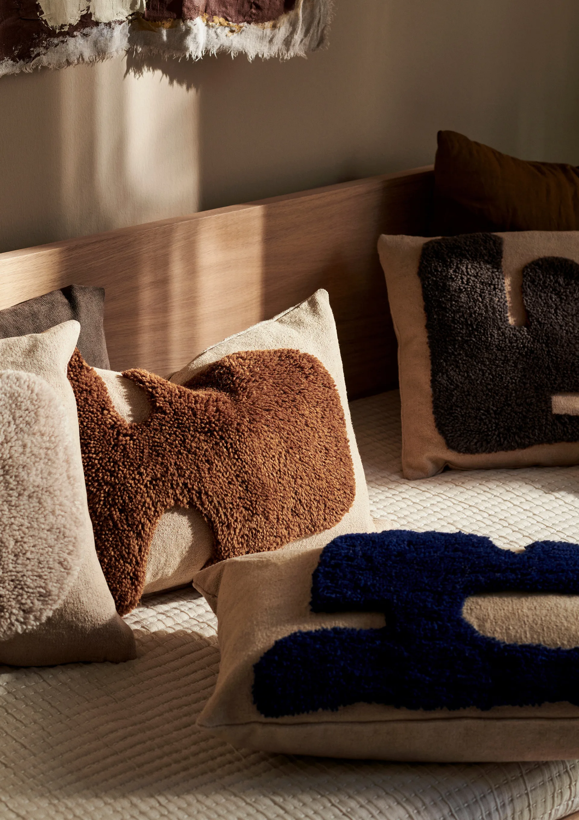 Cojín Lay rectangular 40x60 cm, Sand / Bright Blue Ferm Living