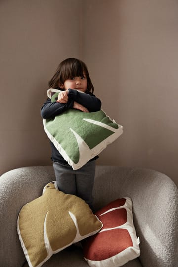 Cojín Swif bird 32,5x48 cm - Avocado Green - Ferm Living