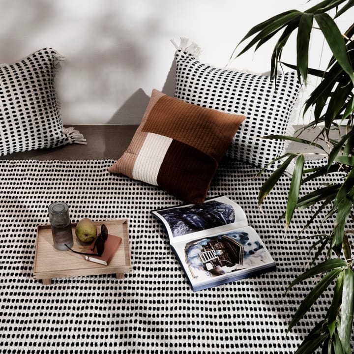 Cojín Way Outdoor 70x50cm, Off-white Ferm Living