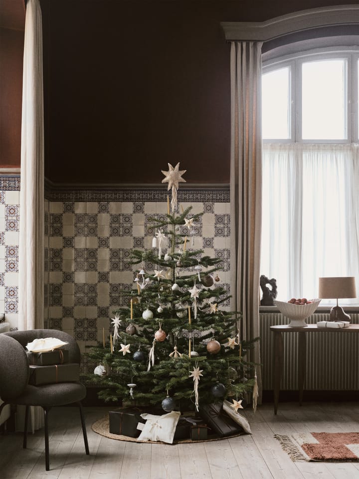 Colgante de árbol de Navidad Mushroom ornament - Faded white - ferm LIVING