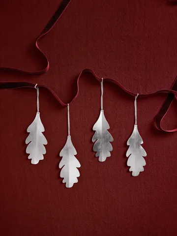 Colgantes decorativos Oak leaf 13,5 cm, 4-pack - Plata - Ferm Living