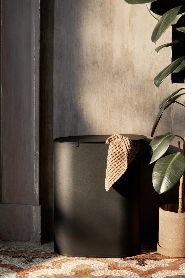 Cubo de basura Enkel medium, Black Ferm Living