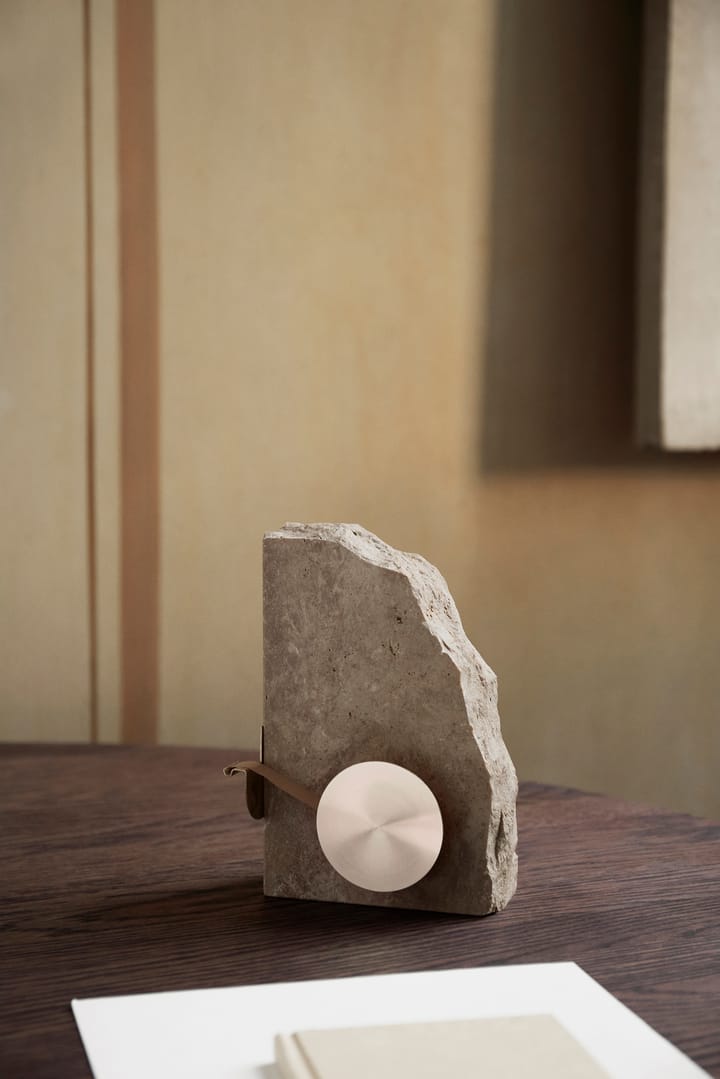 Dispensador de cinta adhesiva Klint 11,6x17 cm, Beige travertin Ferm Living