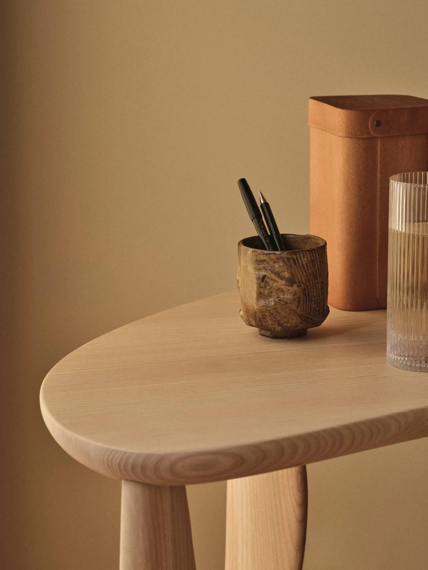 Escritorio Feve 60 x 117 cm, Natural ash Ferm Living