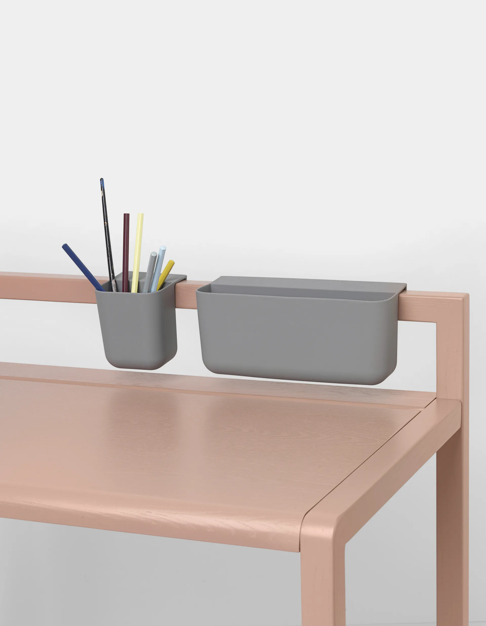 Escritorio Little Architect, Desk rose Ferm Living