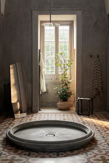 Espejo de suelo Shard 57,8x165 cm - Black - ferm LIVING