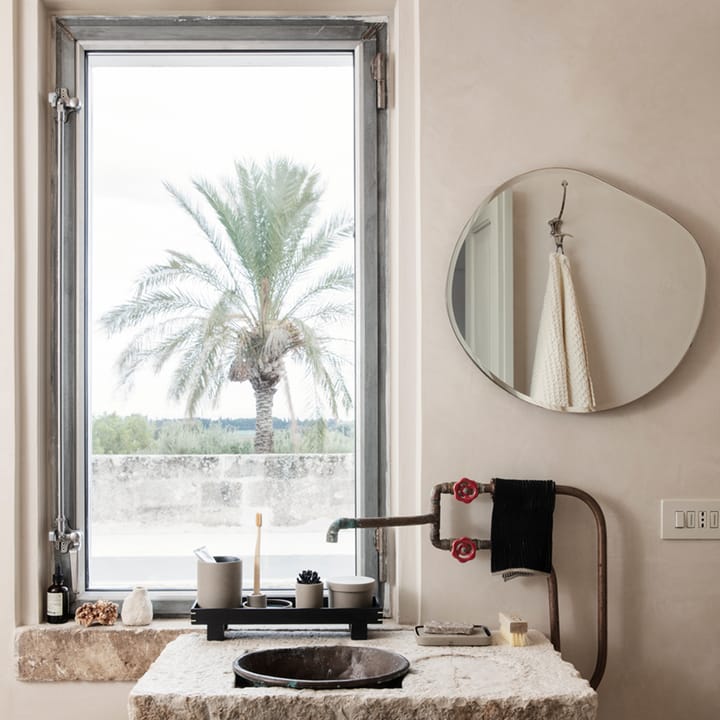 Espejo Pond, Dark chrome, xl Ferm Living